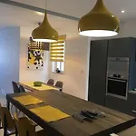 Champagne Supernova Penthouse Apartamento Santa Vennera