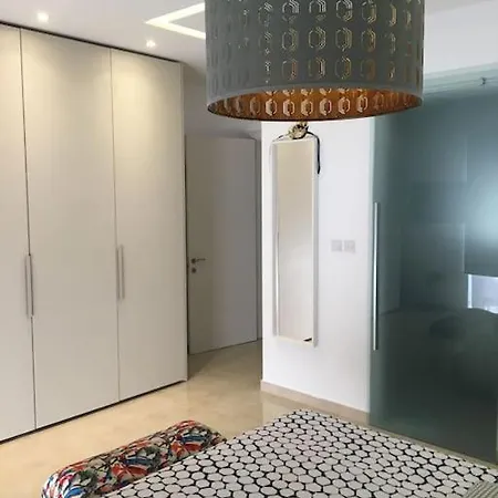 Champagne Supernova Penthouse Santa Vennera