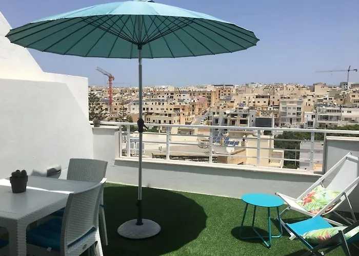 Champagne Supernova Penthouse 아파트 Santa Vennera