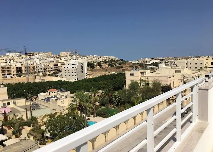 Champagne Supernova Penthouse