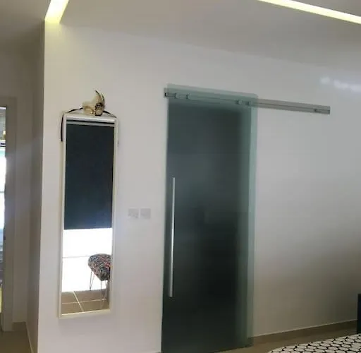 Champagne Supernova Penthouse 아파트 *