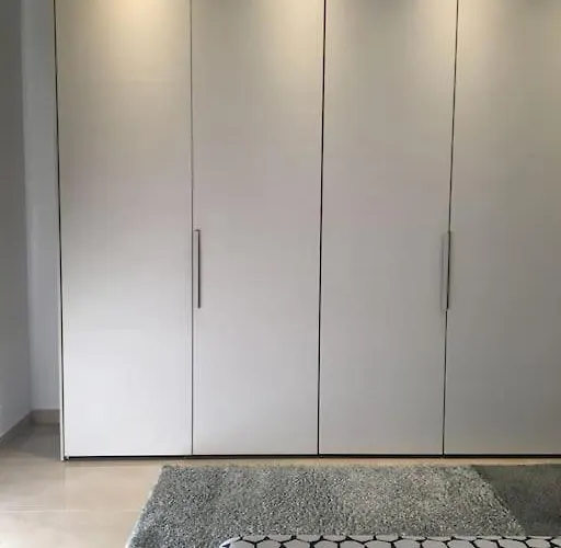 아파트 Champagne Supernova Penthouse Santa Vennera